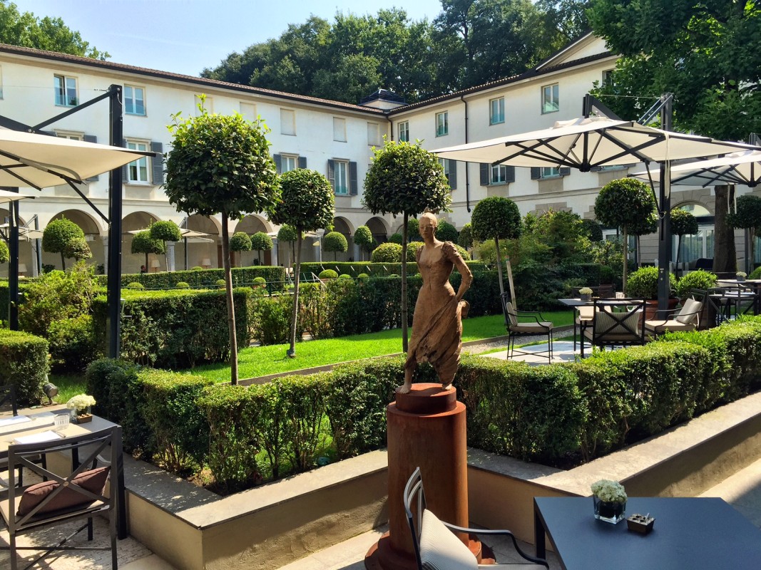 4 seasons hotel