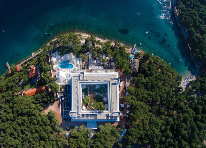 Hotel-Bellevue-by-Rusan-arhitektura-Losinj-Croatia-11
