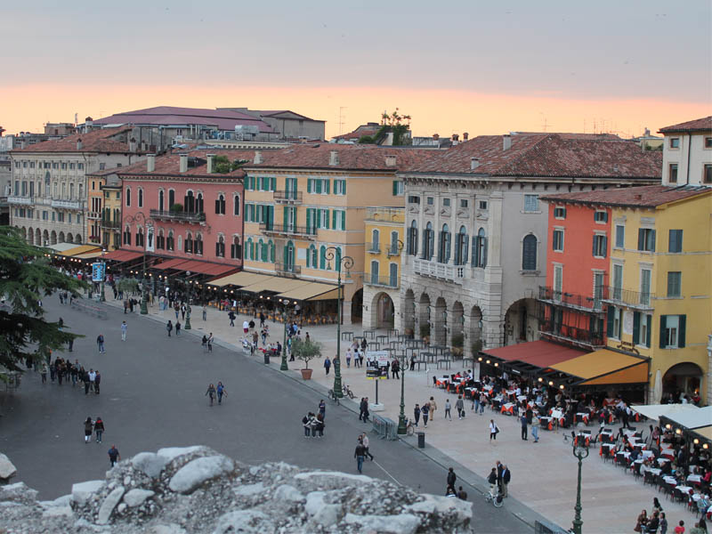 Piazza-Bra-Gallery