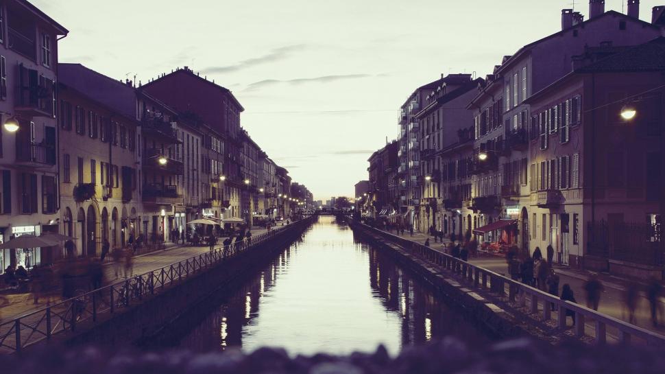 colorized-photos-photography-italy-milan-canal-city-night-1080P-wallpaper-middle-size