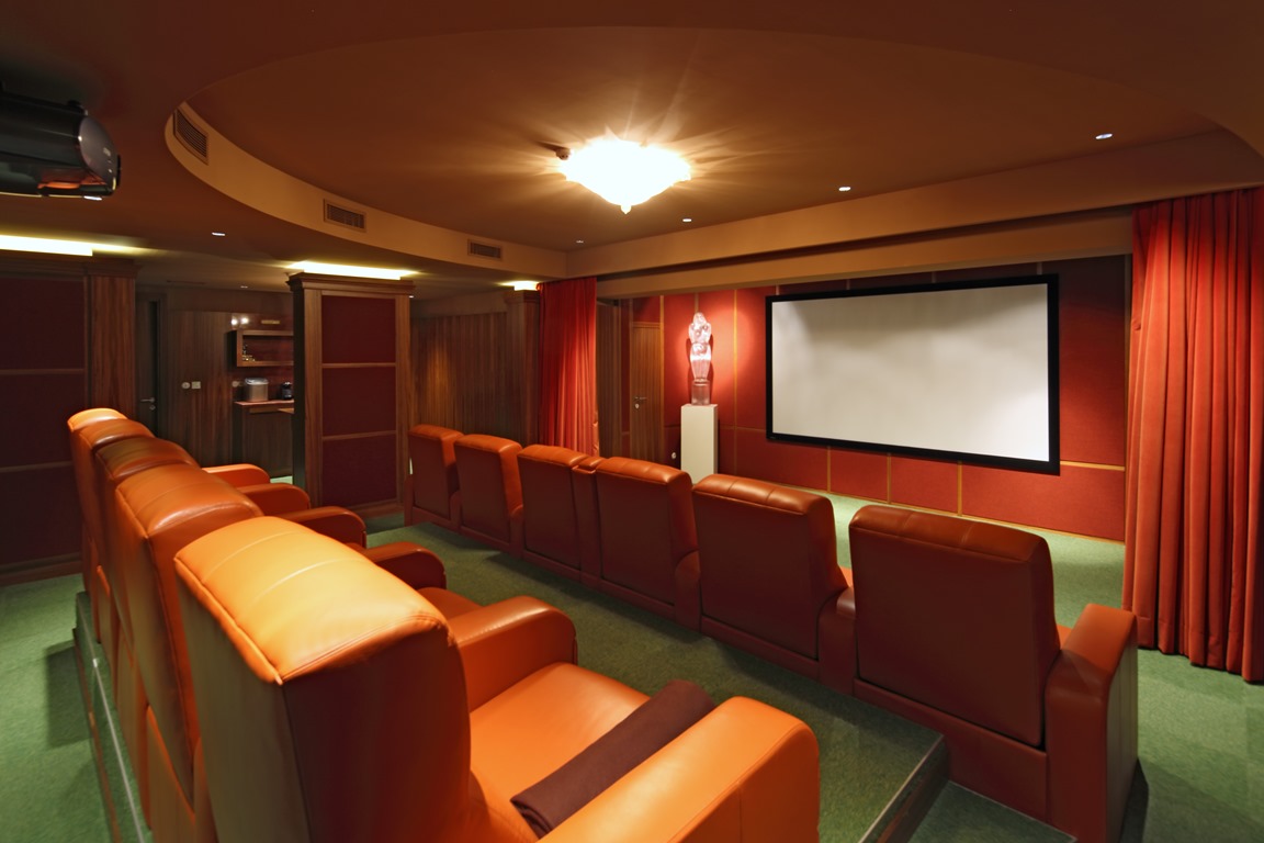 villa mirasol-cinema