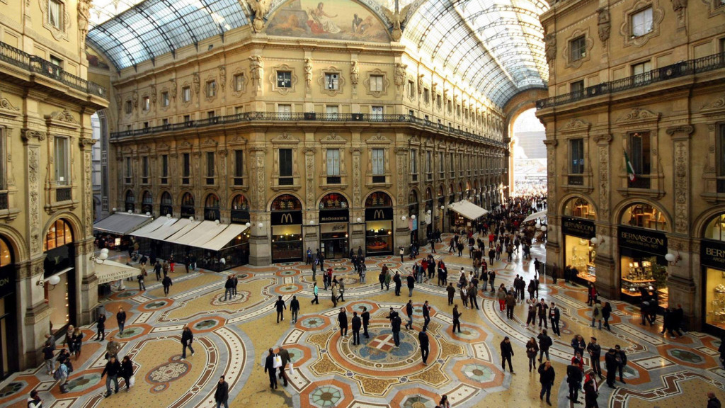 shopping-in-italy-1-1024x576