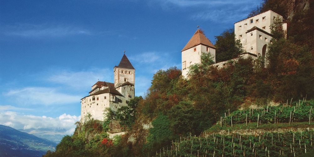 wine-italy-06-trostburg