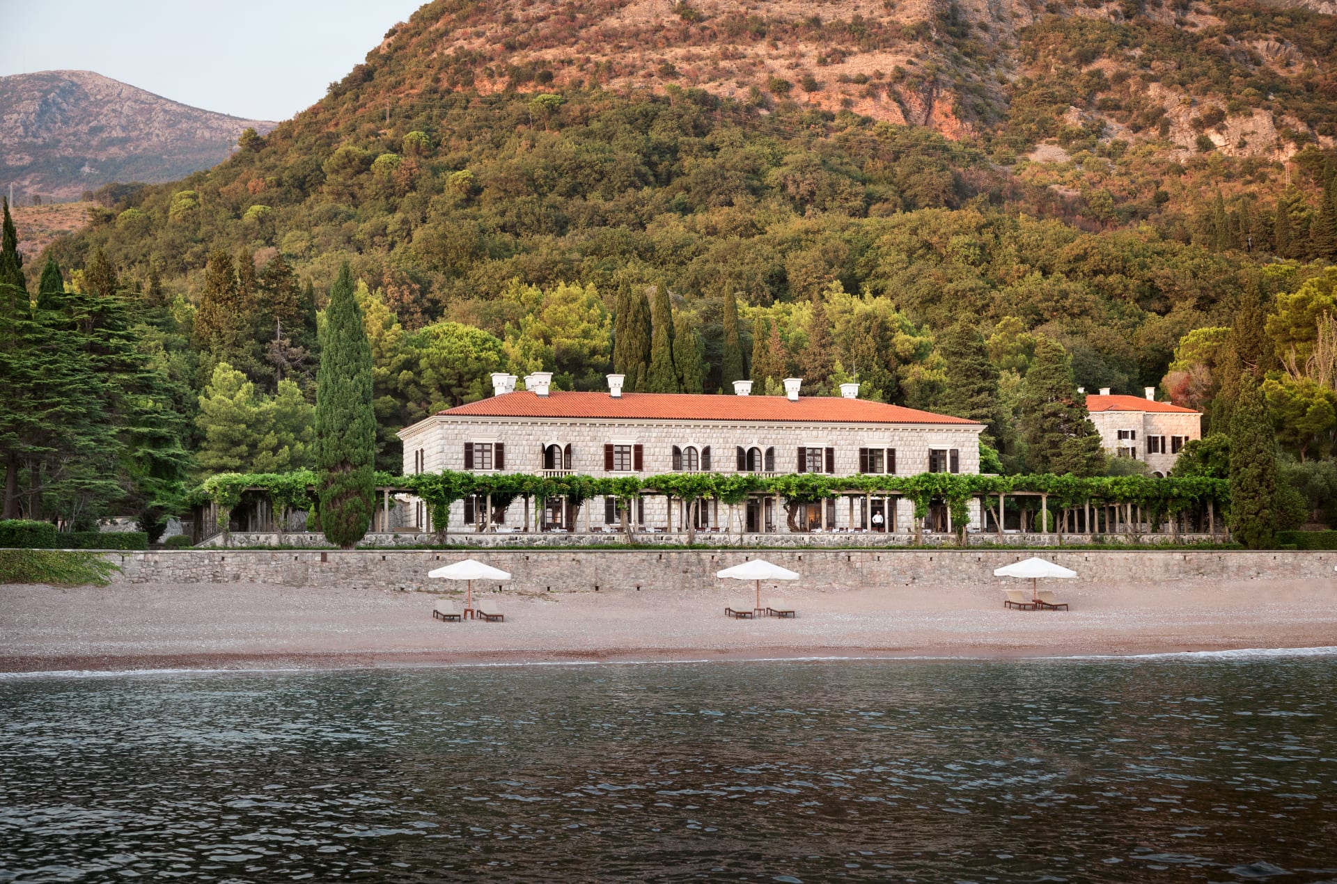 Aman Sveti Stefan-60-VillaMilocer