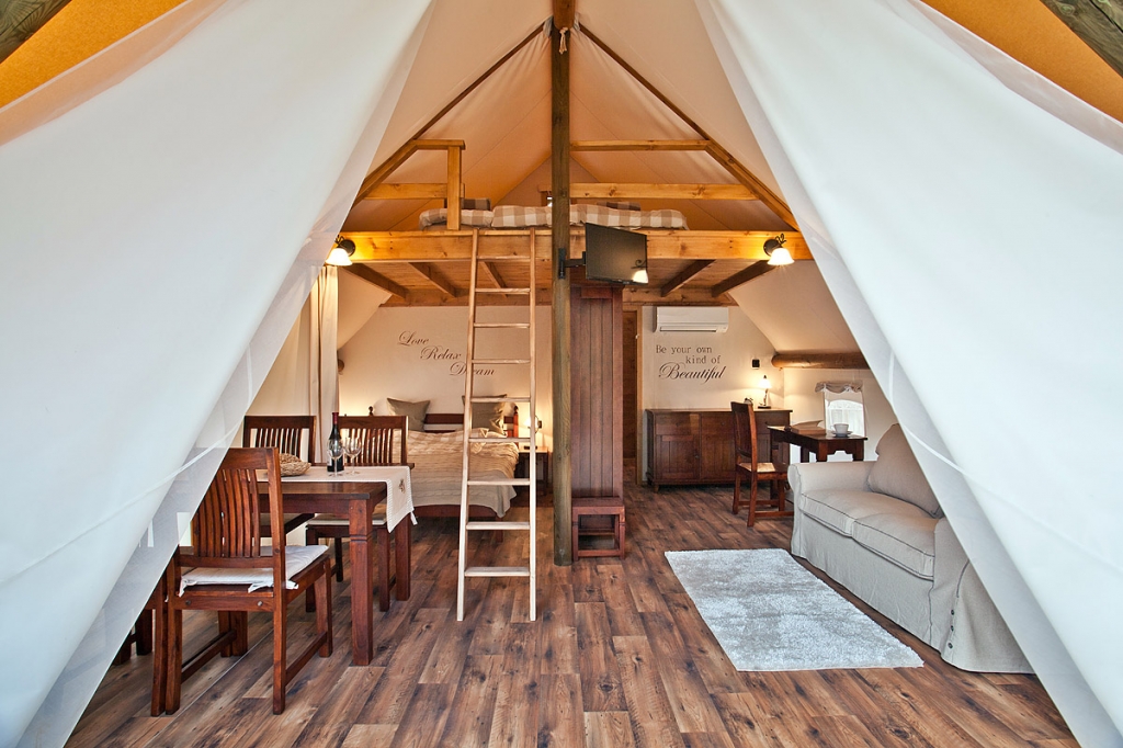 HIRES-Glamping-1-min