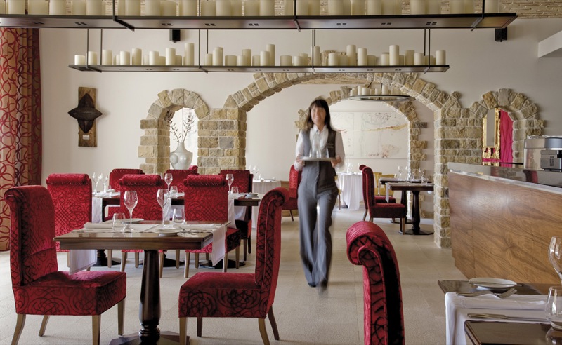 HIRES-WineVaultRestaurant-1-min