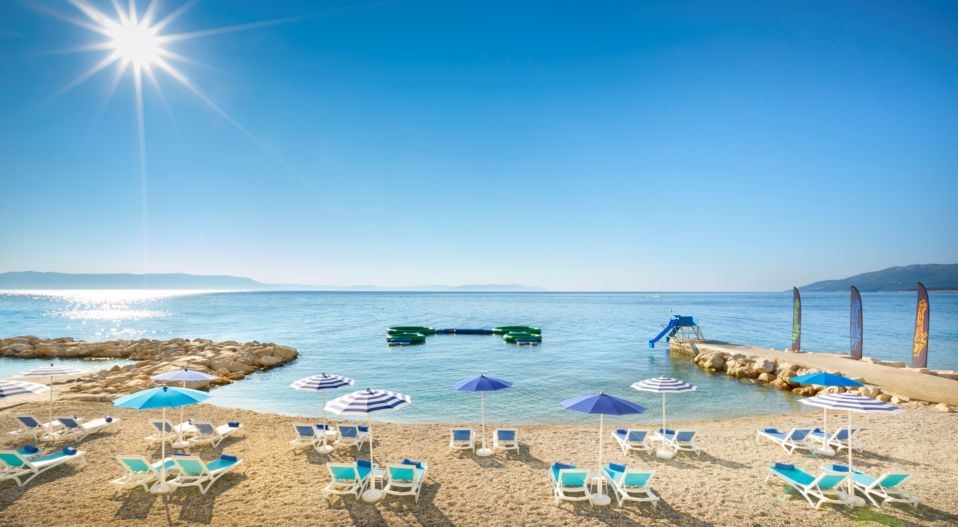Valamar Collection Girandella Resort-51-beach-ValSundanceSandyFamilyBeach
