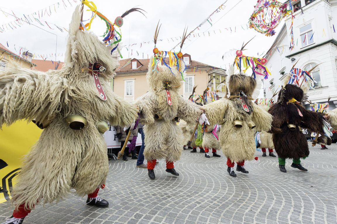 carnival slovenia-00