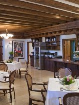 Martinis Marchi Hotel (8)
