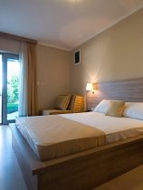 Villa V Lux (9)
