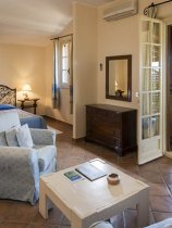Is Morus Relais (27)