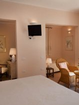 Is Morus Relais (12)