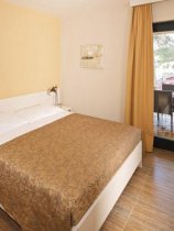 Sol Amfora Apartments (15)