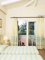 Colonna Beach Residence (10)