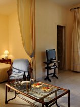 Is Morus Relais (18)