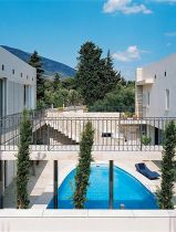 Villa Petra (2)