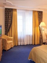 The Hotel Luna Mondschein (9)