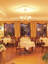 The Hotel Luna Mondschein (3)