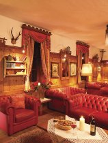 The Hotel Luna Mondschein (2)